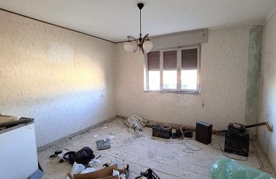 Stan u centru grada na odličnoj lokaciji 200 m od mora !!