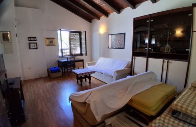 Prizemnica sa tri spavaće sobe samo 400m od mora