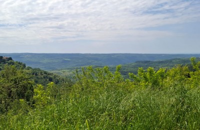 Ekskluzivno! Kuća sa otvorenim pogledom na more i istarski krajolik!