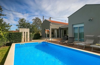 Istra, Poreč okolica  villa prizemnica sa bazenom