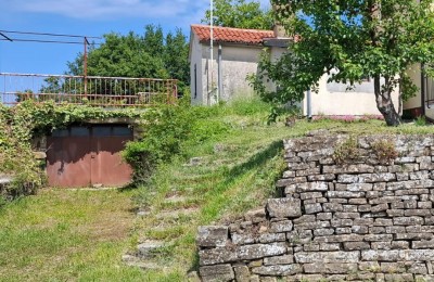 Ekskluzivno! Kuća sa otvorenim pogledom na more i istarski krajolik!