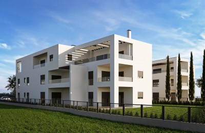 Parenzo Istria, Appartamento in costruzione 85m2, 1° piano ca. 800m dal mare (compagnie aeree)
