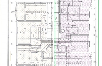PRILIKA!! Veliki stan od 104,86m2 - podijeljen na 2 manja stana i dvorište  !! 2 km od mora