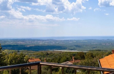 Una bellissima casa indipendente appena ristrutturata con vista mare!!