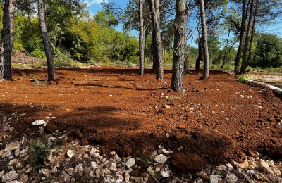 Istria, Poreč 4km from the sea, attractive weekend plot!!