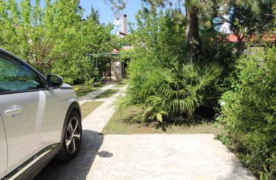 Istra, Poreč 2km - Samostojeća kuća + apartman u zelenom okruženju nadomak Poreča !